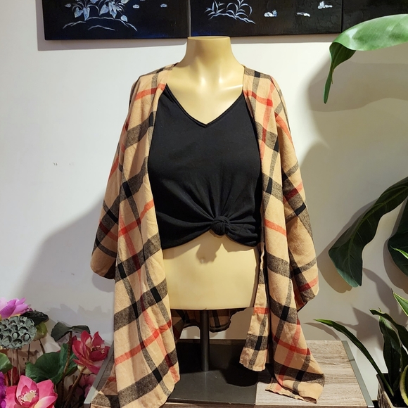 Andree Tops - SOLD Tan Plaid Open Front Kimono Cape from Andree By Unit